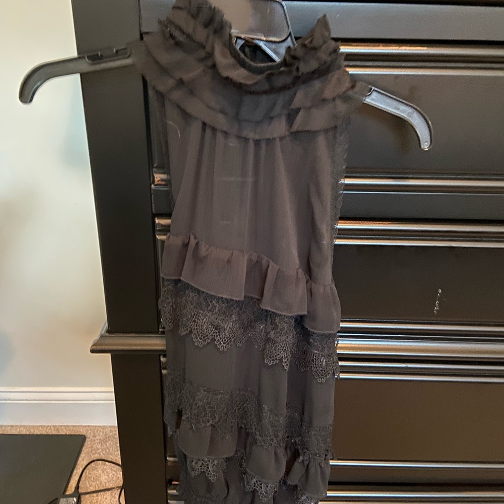 Vguc Sisley Benetton black lace top